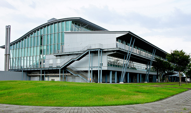 Kumamoto_driver's_license_center.jpg