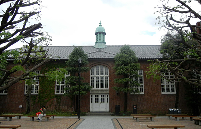 立教大学池袋キャンパス第一食堂.jpg